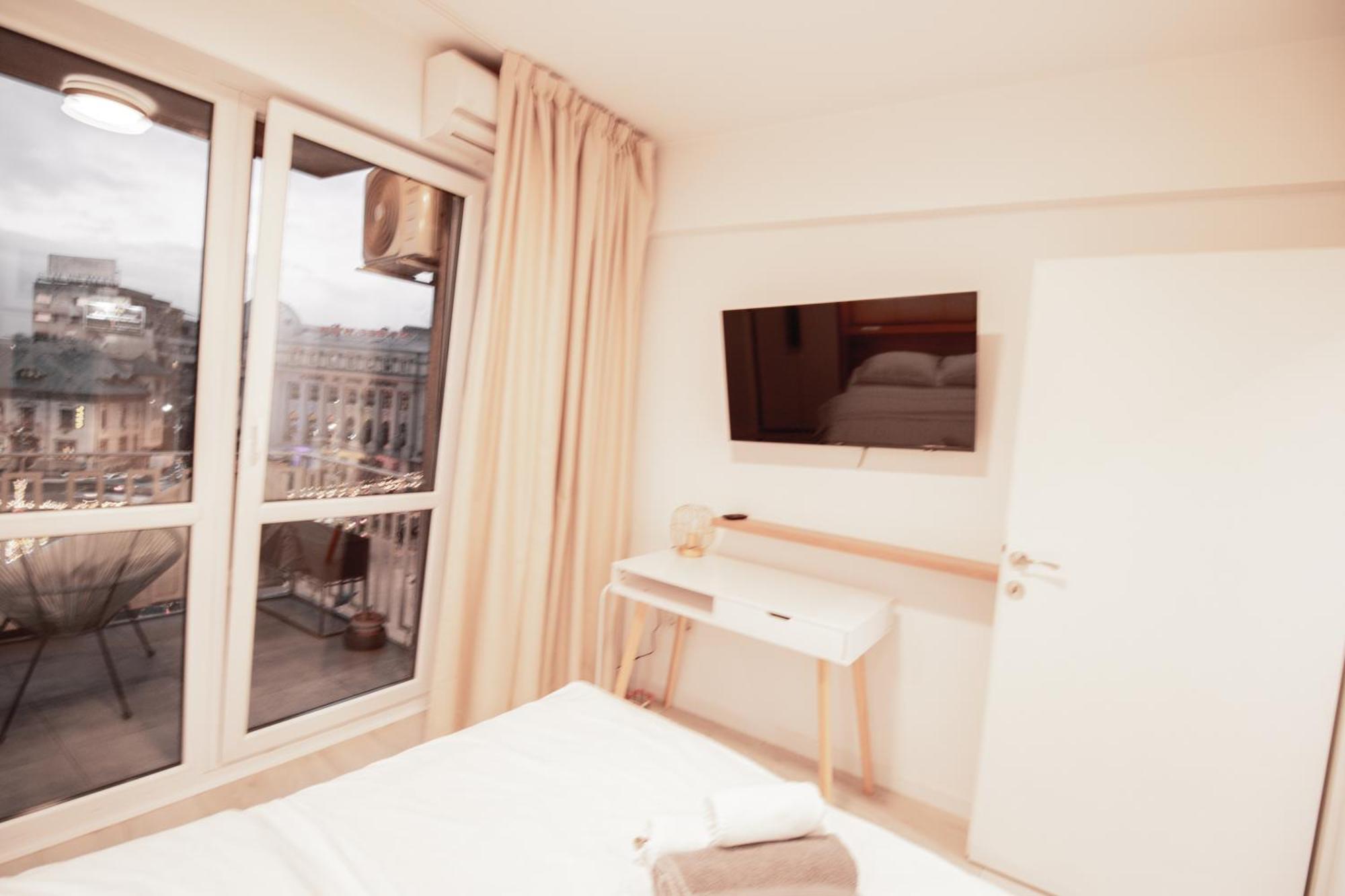 Piata Romana, Two Bedrooms Apartment Bukarest Exterior foto